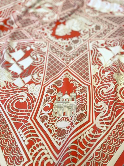 Платок "Резьба по кости" 90*90, шелк 70% вискоза 30% ручн. подш.